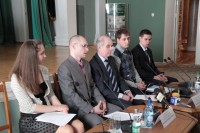 В Гомеле состоялась пресс-конференция, посвященная Международной выставке художественных голограмм "Голография-2013. Гомель" В Гомеле состоялась пресс-конференция, посвященная Международной выставке художественных голограмм "Голография-2013. Гомель"